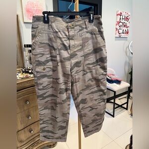 Women’s Camouflage Cargo Pants